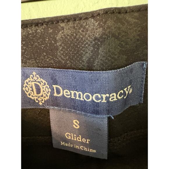 Democracy Women’s Small Black Snake Pattern Glider Leggings 31x28 - Picture 4 of 5